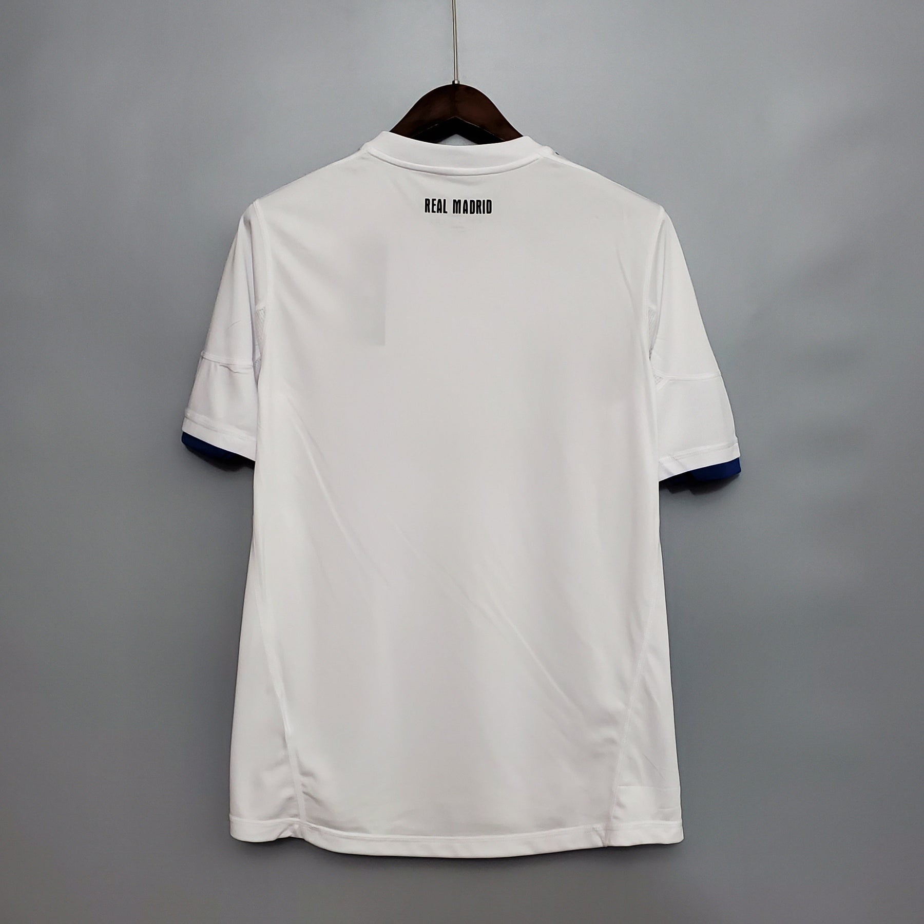 Camisa Real Madrid Titular 10/11 - Versão Retrô