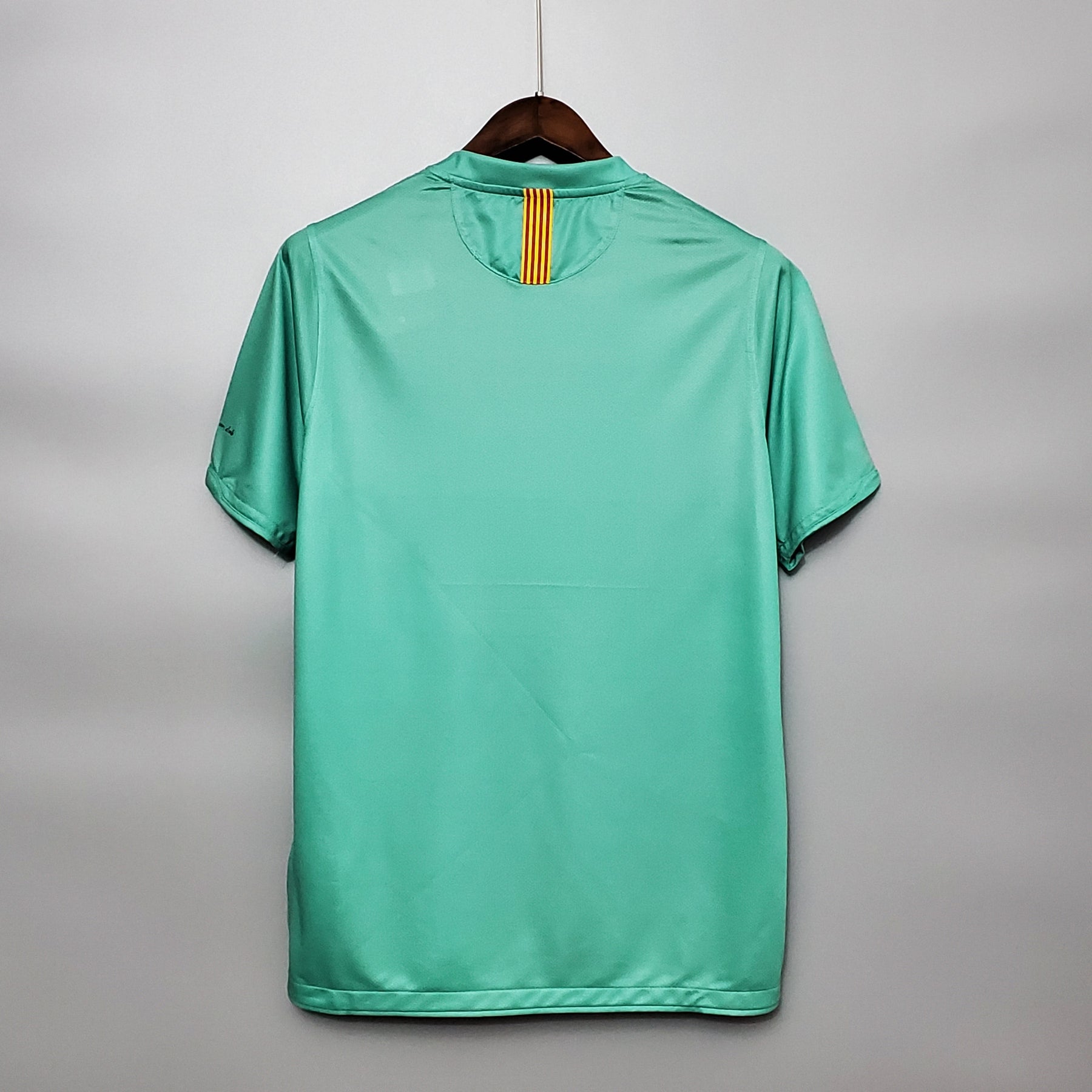 Camisa Barcelona Reserva 10/11 - Versão Retrô