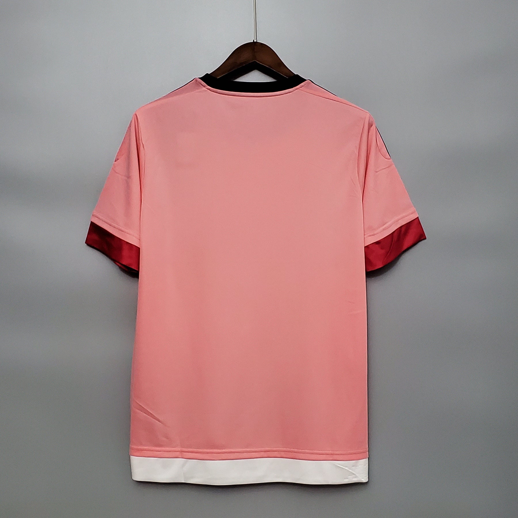 Camisa Juventus Reserva 15/16 - Versão Retrô