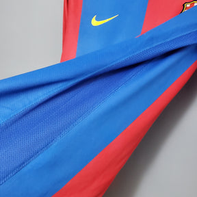 Camisa Barcelona Titular 06/07 - Versão Retrô Manga Comprida