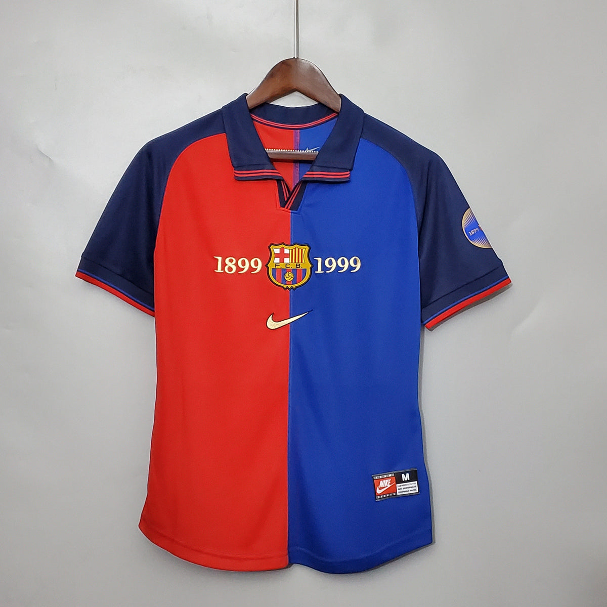 Camisa Barcelona Edição Comemorativa 100 Anos - Versão Retrô